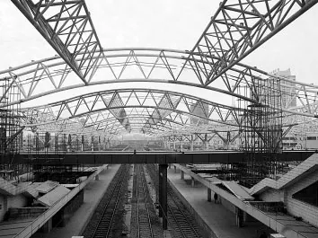 Prefabricated light steel istraktura ng istasyon ng tren